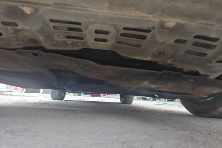 Used BYD S7 2015 2.0T Automatic Prestige Model Chassis Front