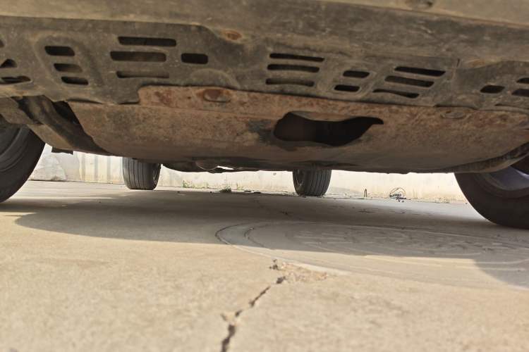 Used BYD S7 2015 2.0T Automatic Flagship Edition Chassis Front