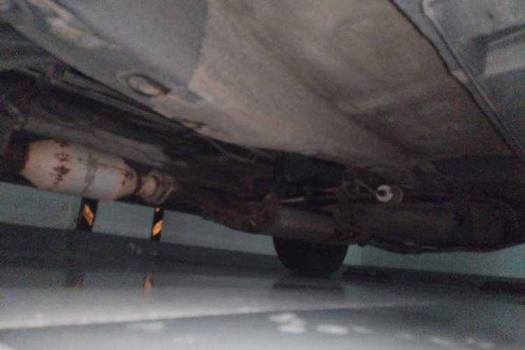 Used BYD S7 2015 2.0T Automatic Flagship Edition Chassis Front Left
