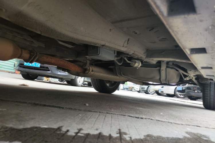 Used BYD S7 2015 2.0T Automatic Prestige Model Chassis Front Left