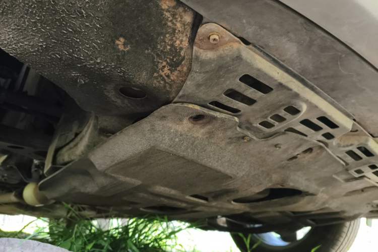 Used BYD S7 2015 2.0T Automatic Prestige Model Chassis Front Right