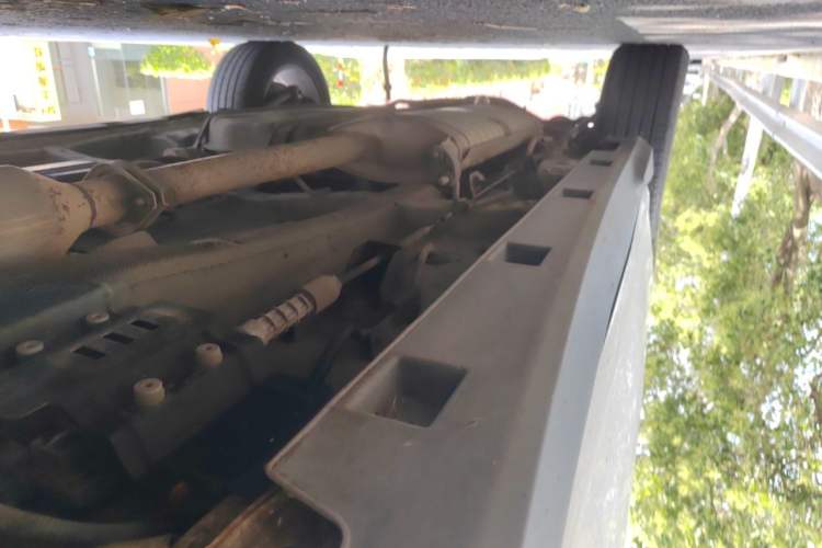 Used BYD S7 2015 2.0T Upgraded Automatic Luxury Version Chassis Front Right