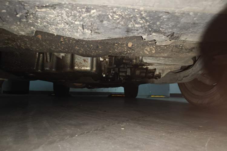 Used BYD S7 2015 2.0T Automatic Flagship Edition Chassis Front