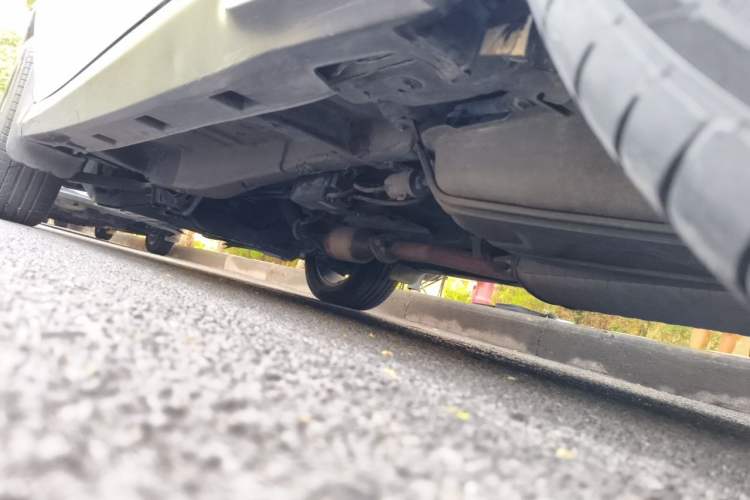 Used BYD S7 2015 2.0T Automatic Prestige Model Chassis Rear Left
