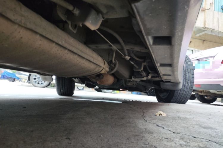 Used BYD S7 2015 2.0T Automatic Prestige Model Chassis Rear Right