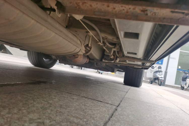 Used BYD S7 2015 2.0T Upgraded Automatic Luxury Version Chassis Rear Right