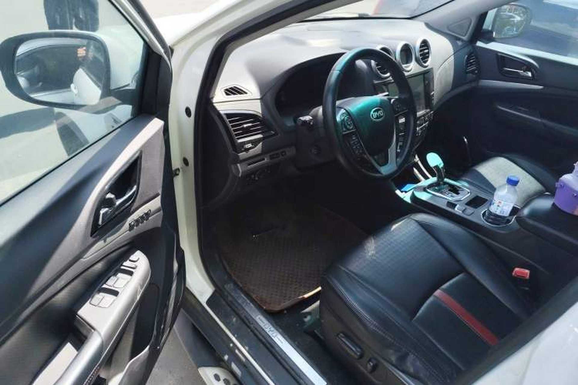 Used BYD S7 2015 2.0T Automatic Flagship Edition Driver Seat