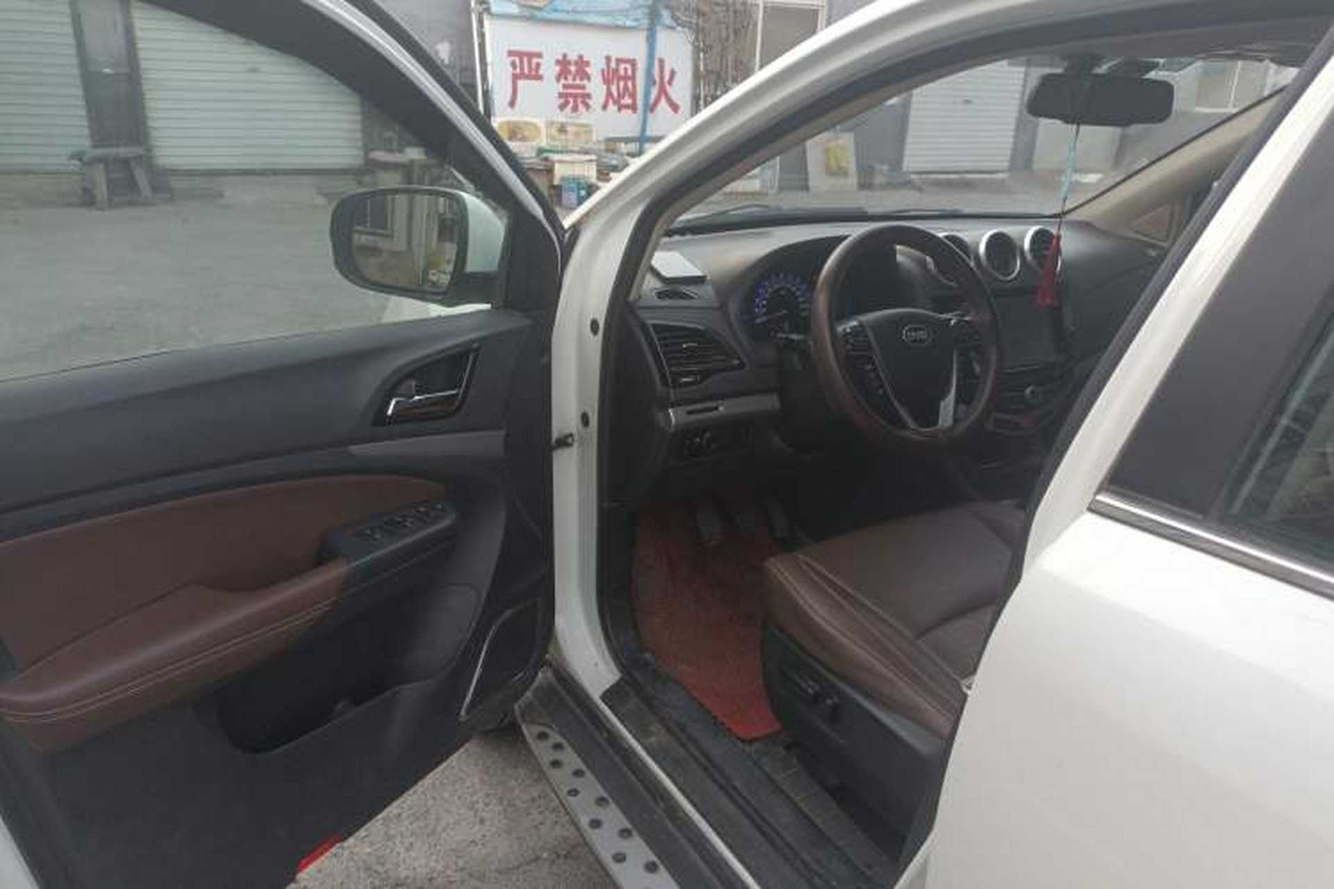 Used BYD S7 2015 1.5T Manual Luxury Model Driver Seat
