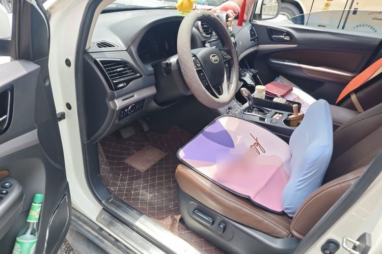 Used BYD S7 2015 2.0T Upgraded Automatic Luxury Version Driver Seat