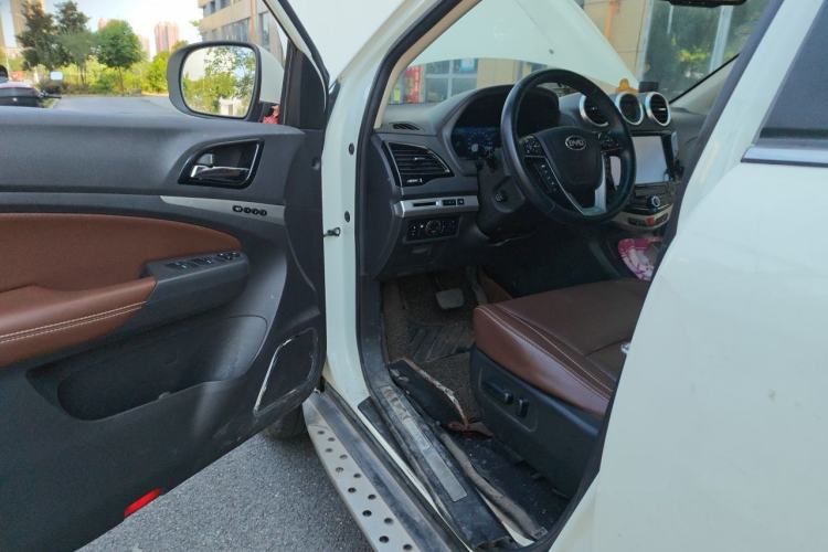 Used BYD S7 2015 2.0T Upgraded Automatic Flagship Version Driver Seat