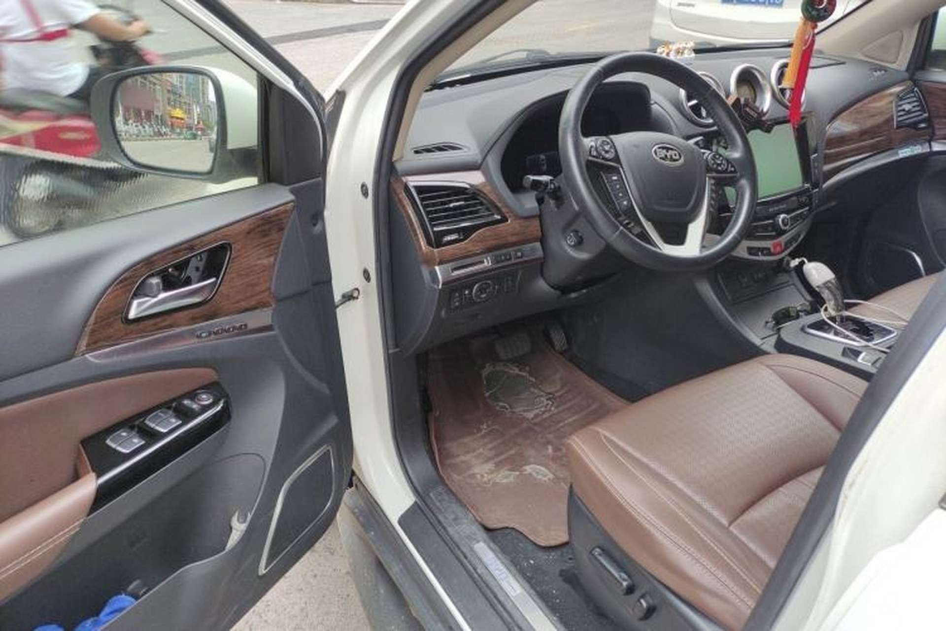 Used BYD S7 2015 2.0T Upgraded Automatic Flagship Version Driver Seat