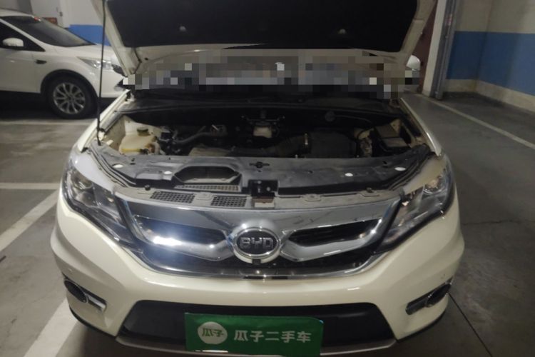 Used BYD S7 2015 2.0T Upgraded Automatic Luxury Version Engine Bay