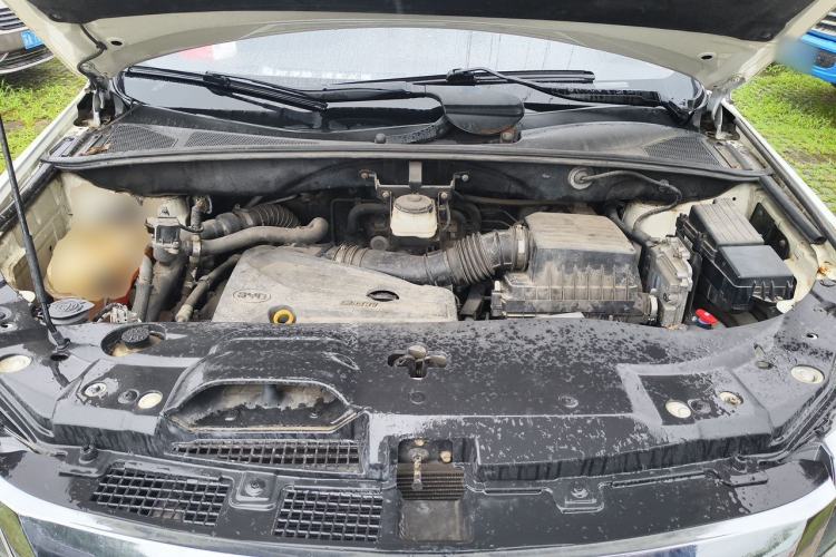 Used BYD S7 2015 2.0T Upgraded Automatic Luxury Version Engine Bay