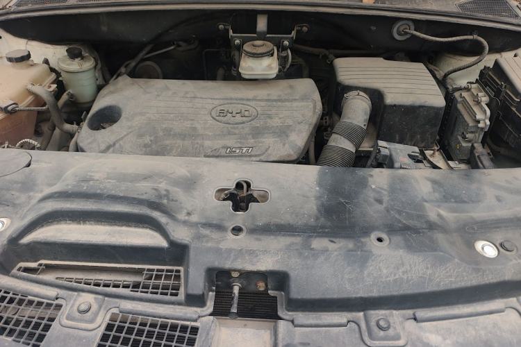 Used BYD S7 2015 1.5T Manual Luxury Model Engine Bay