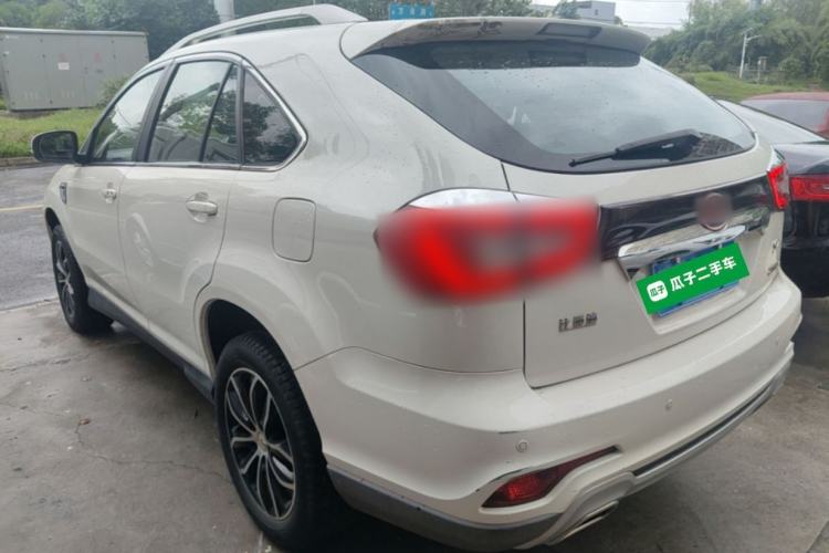 Used BYD S7 2015 2.0T Automatic Prestige Model Exterior 2