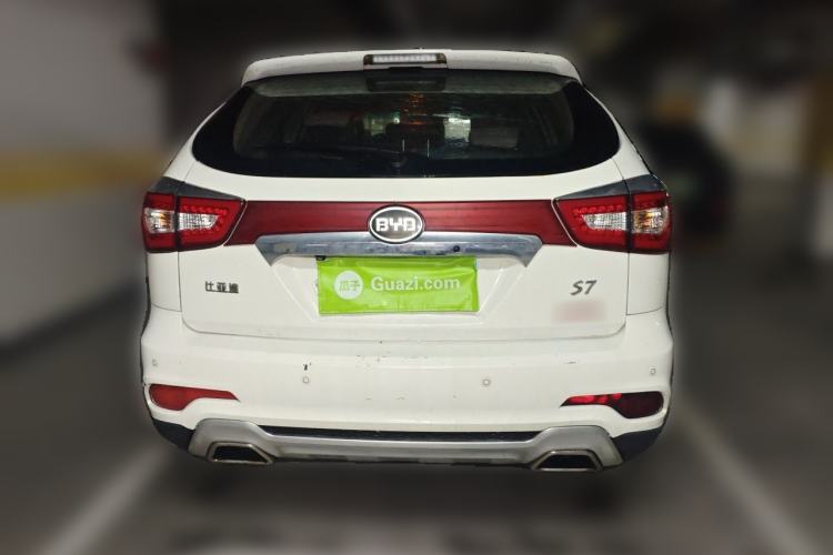 Used BYD S7 2015 2.0T Automatic Prestige Model Exterior 4