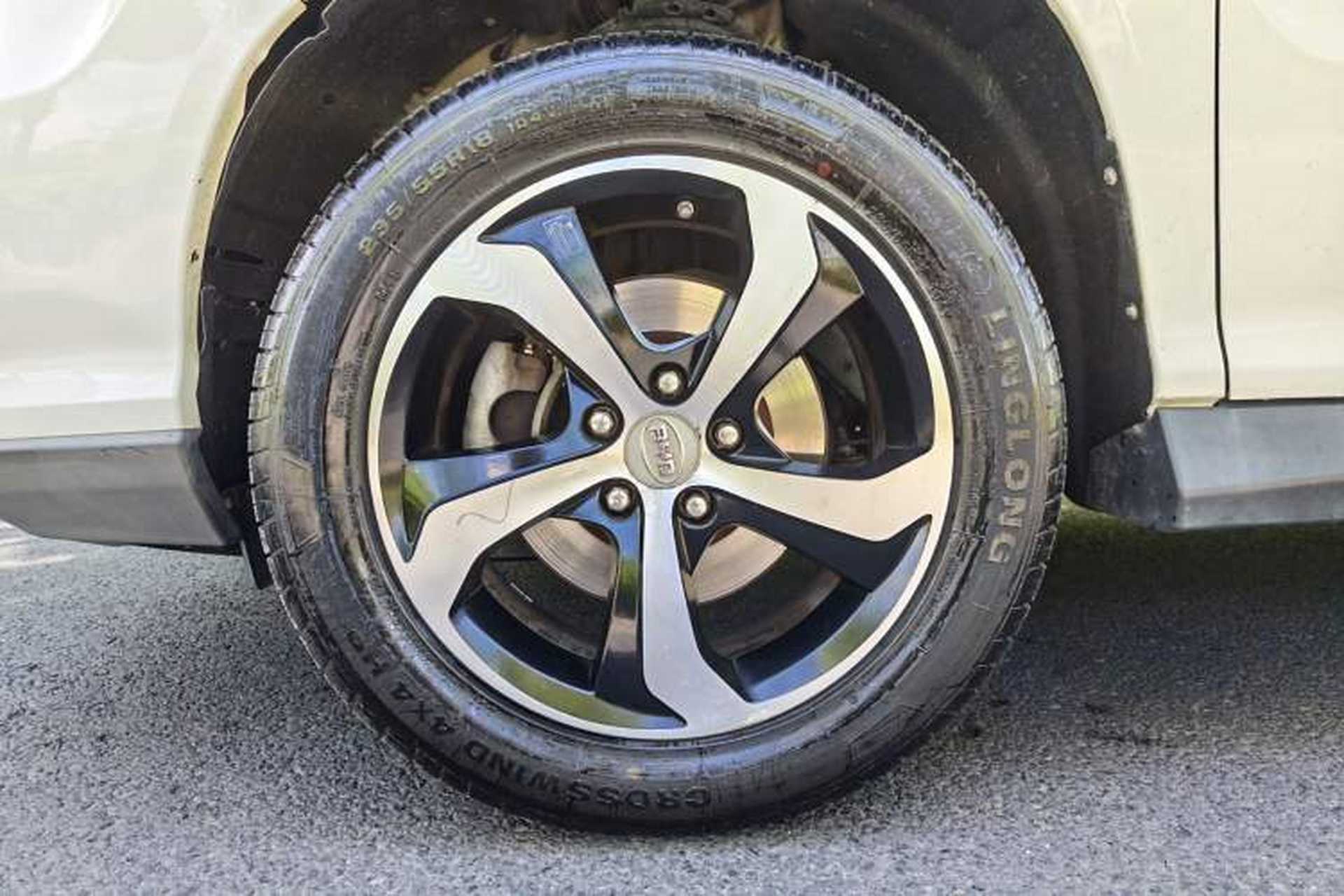 Used BYD S7 2015 2.0T Automatic Prestige Model Exterior 6