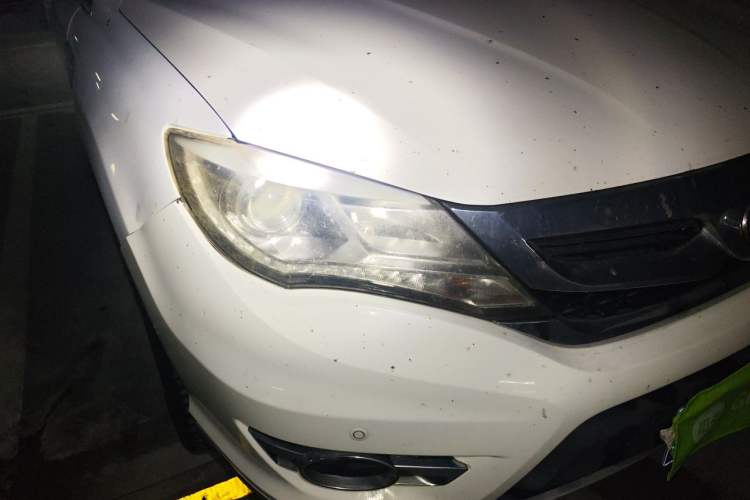 Used BYD S7 2015 2.0T Automatic Prestige Model Exterior 6