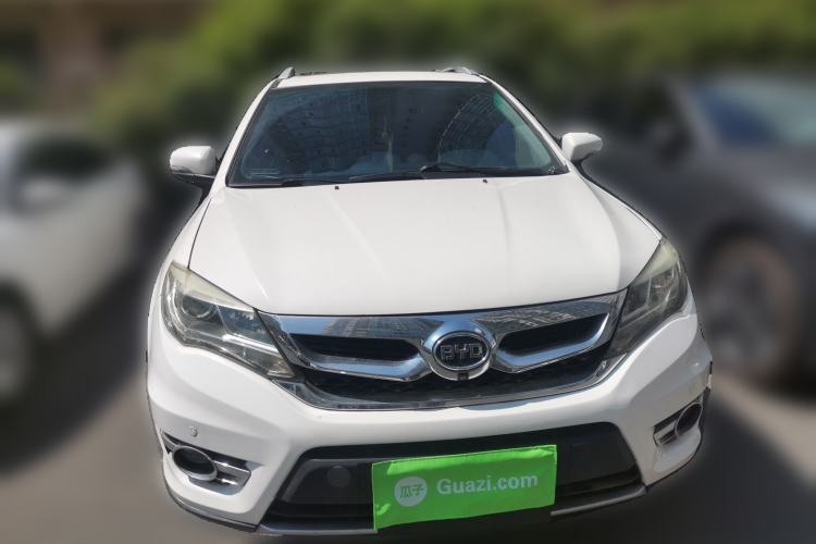 Used BYD S7 2015 2.0T Upgraded Automatic Luxury Version Front