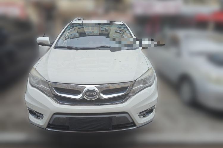 Used BYD S7 2015 2.0T Automatic Prestige Model Front