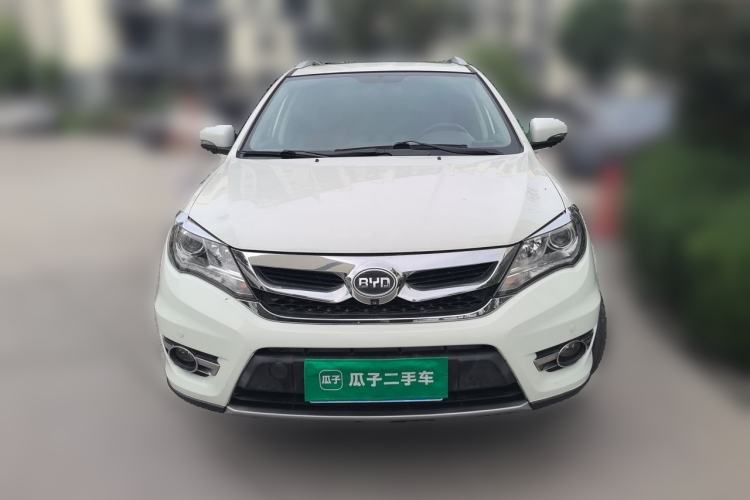 Used BYD S7 2015 2.0T Upgraded Automatic Luxury Version Front