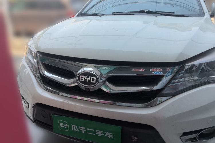 Used BYD S7 2015 2.0T Upgraded Automatic Luxury Version Front