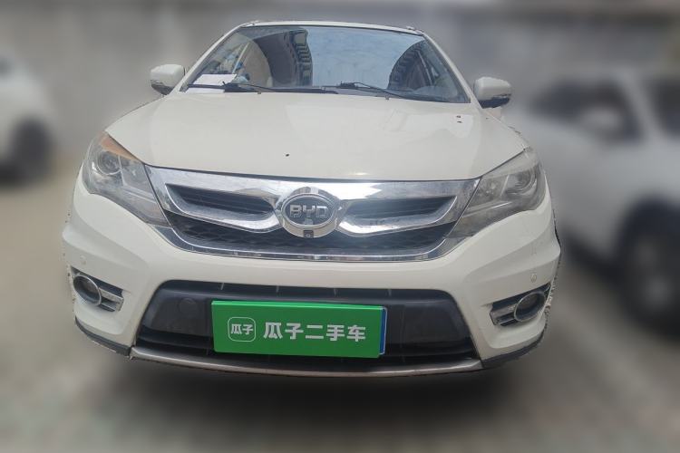 Used BYD S7 2015 2.0T Upgraded Automatic Luxury Version Front