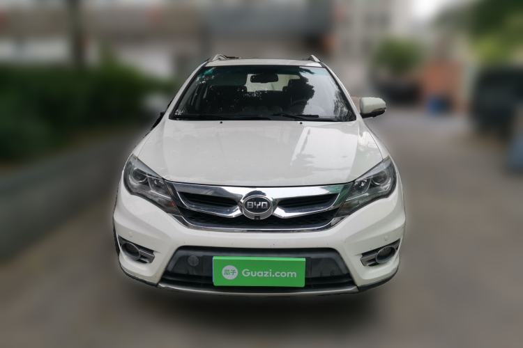 Used BYD S7 2015 2.0T Automatic Prestige Model Front