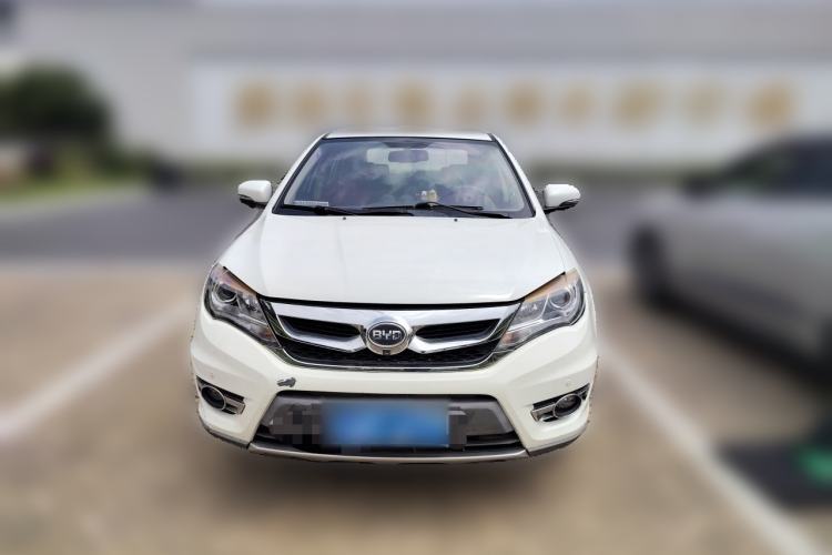 Used BYD S7 2015 1.5T Manual Luxury Model Front