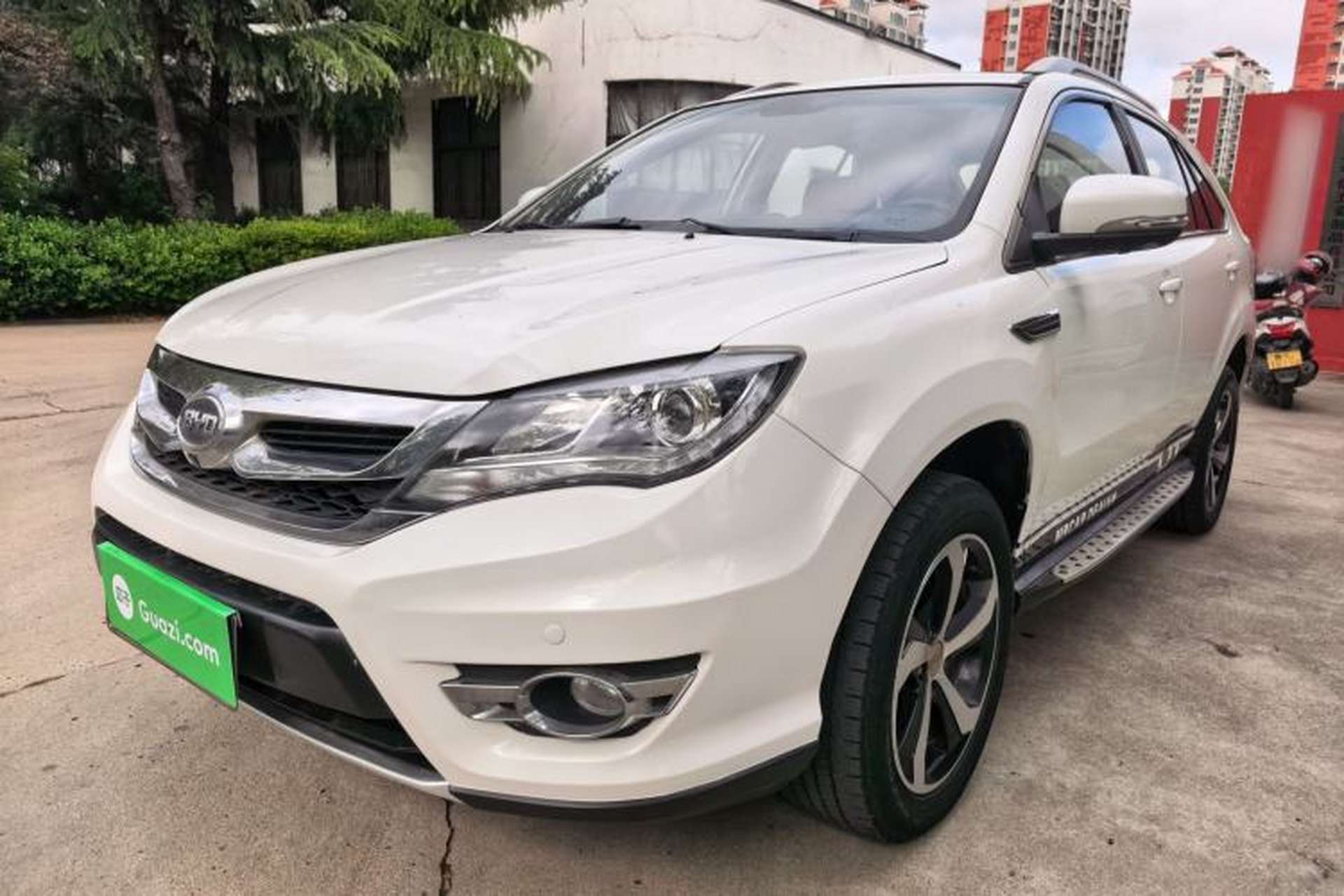 Used BYD S7 2015 2.0T Upgraded Automatic Luxury Version Front Left 45 Deg