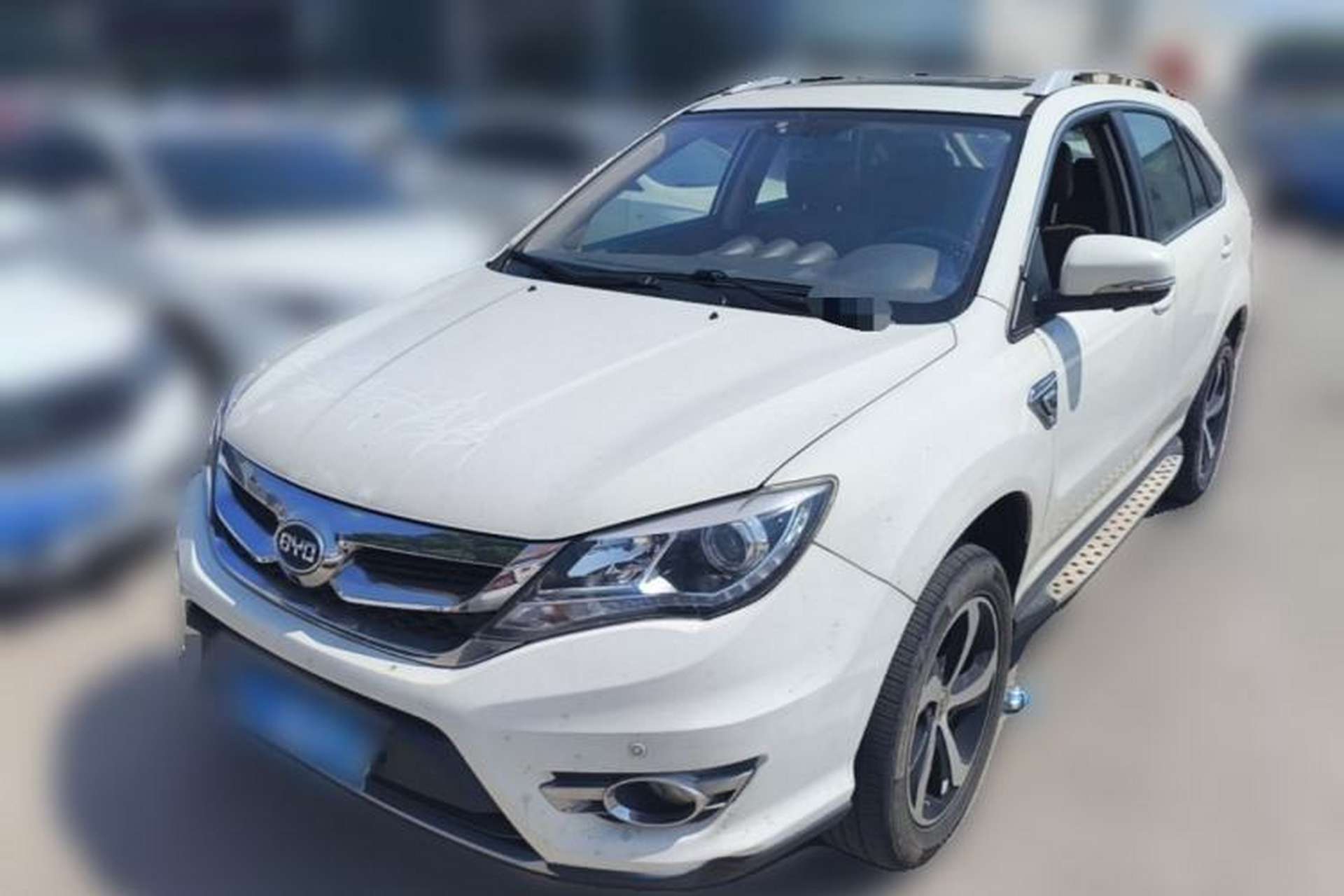 Used BYD S7 2015 2.0T Upgraded Automatic Luxury Version Front Left 45 Deg