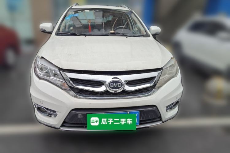 Used BYD S7 2015 2.0T Automatic Luxury Model Front