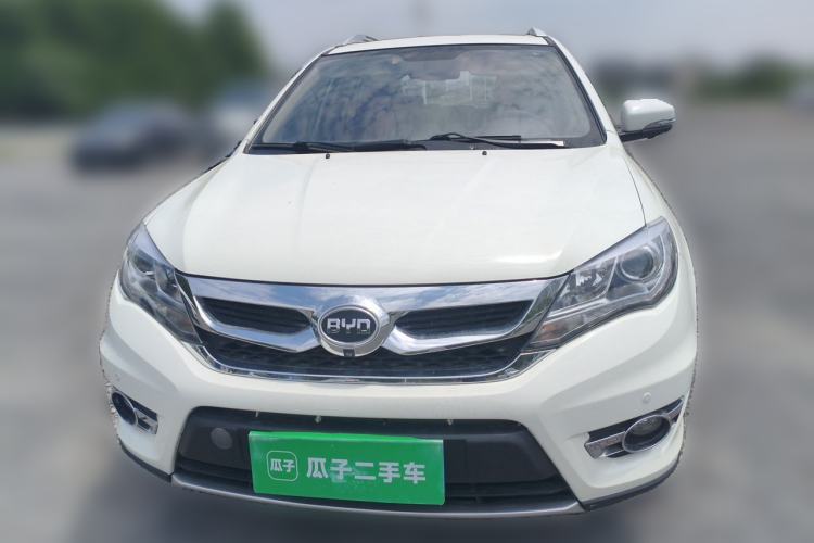 Used BYD S7 2015 2.0T Upgraded Automatic Luxury Version Front