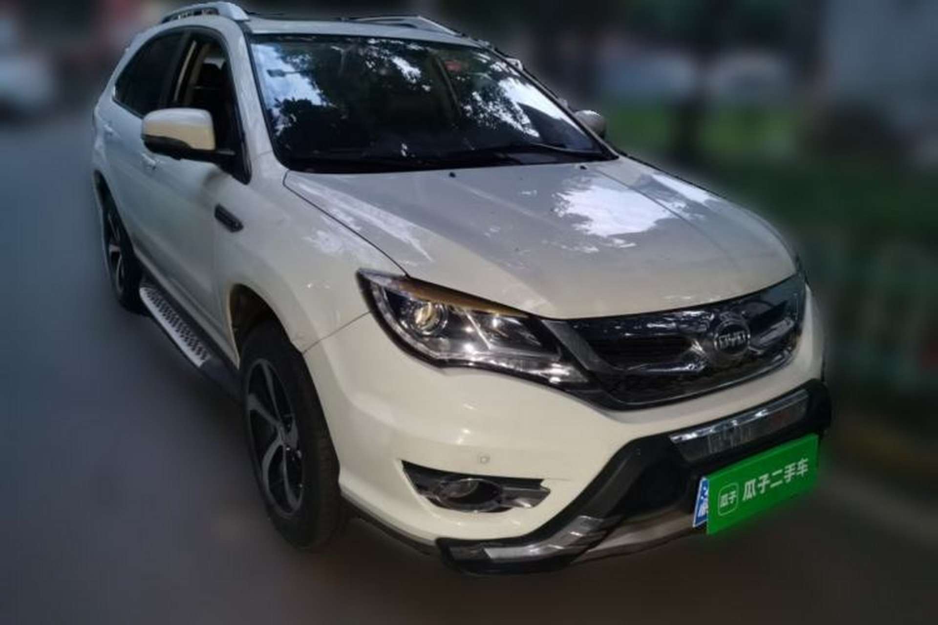 Used BYD S7 2015 2.0T Upgraded Automatic Luxury Version Front Right 45 Deg