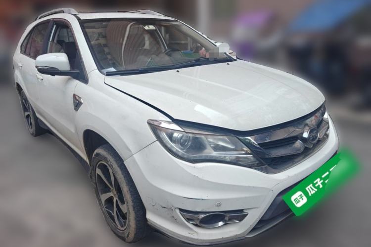 Used BYD S7 2015 2.0T Automatic Prestige Model Front Right 45 Deg