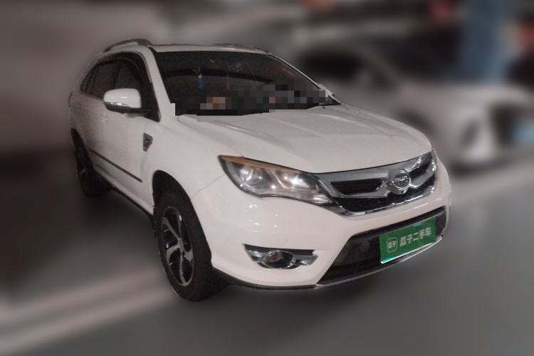 Used BYD S7 2015 2.0T Automatic Flagship Edition Front Right 45 Deg
