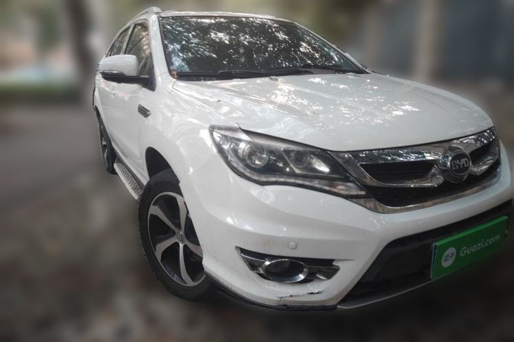 Used BYD S7 2015 2.0T Automatic Prestige Model Front Right 45 Deg