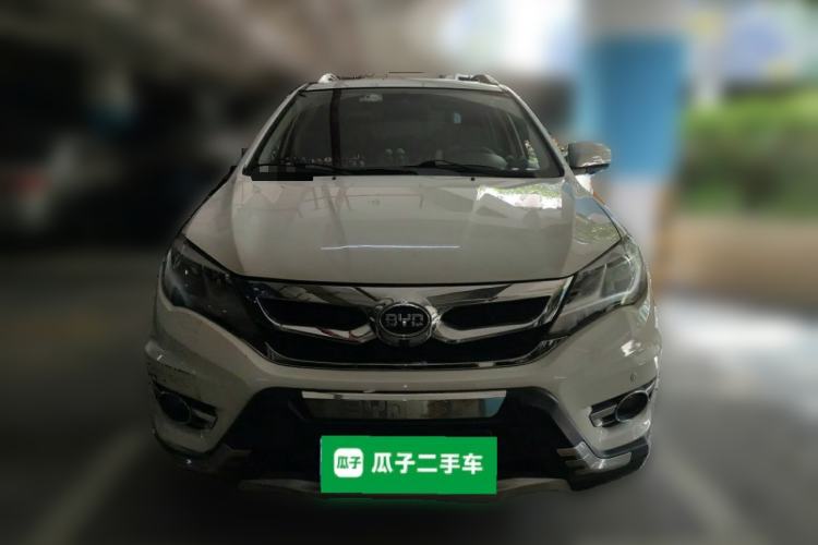 Used BYD S7 2015 2.0T Upgraded Automatic Luxury Version Front