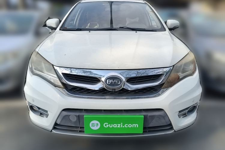 Used BYD S7 2015 2.0T Upgraded Automatic Luxury Version Front