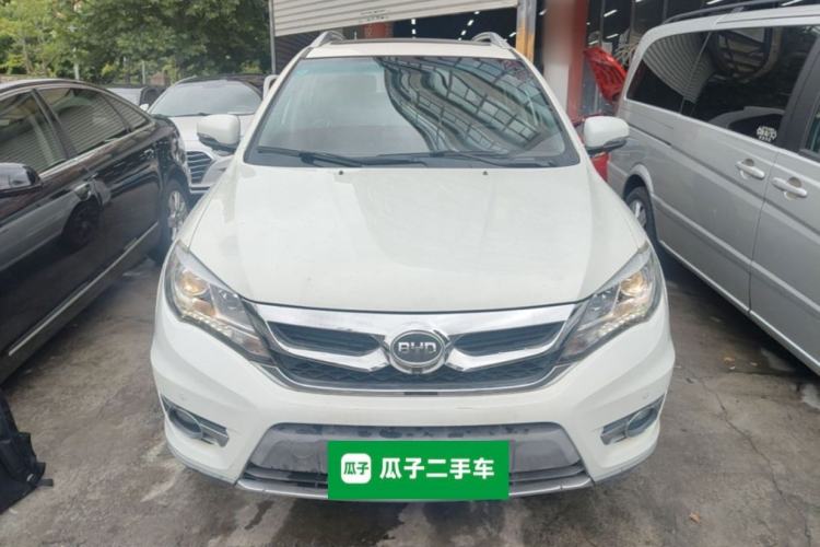 Used BYD S7 2015 2.0T Automatic Prestige Model Front