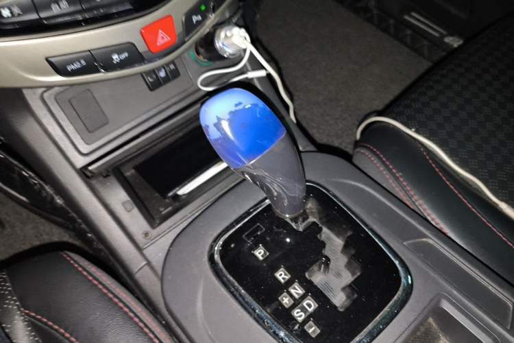 Used BYD S7 2015 2.0T Automatic Flagship Edition Gear Lever