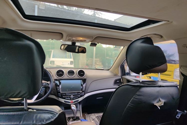 Used BYD S7 2015 2.0T Upgraded Automatic Luxury Version Headliner