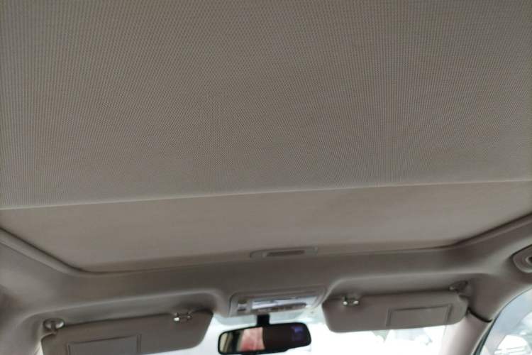 Used BYD S7 2015 2.0T Upgraded Automatic Luxury Version Headliner