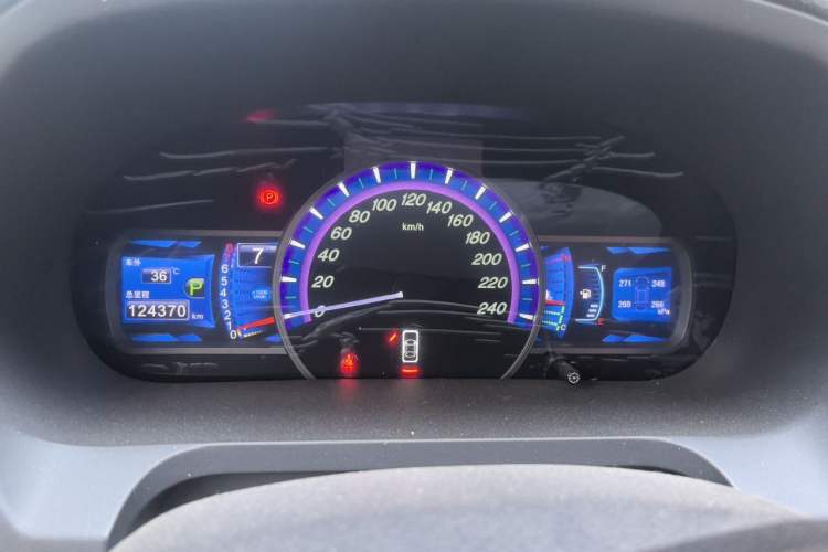 Used BYD S7 2015 2.0T Upgraded Automatic Luxury Version Instrument Cluster