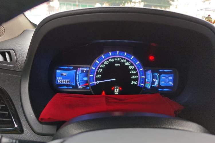 Used BYD S7 2015 1.5T Manual Luxury Model Instrument Cluster