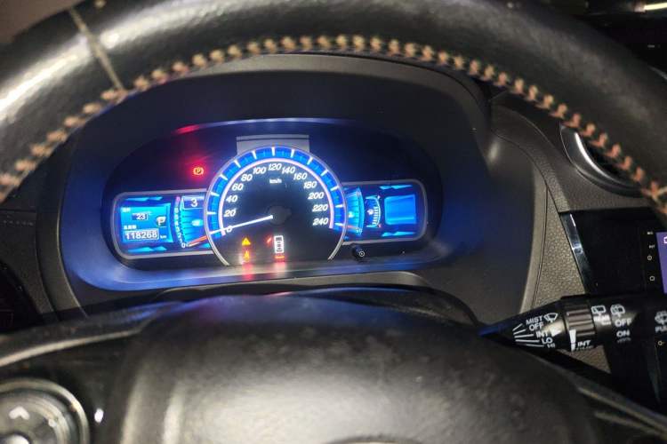 Used BYD S7 2015 2.0T Automatic Prestige Model Instrument Cluster