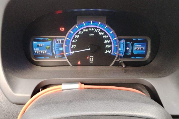 Used BYD S7 2015 2.0T Upgraded Automatic Luxury Version Instrument Cluster