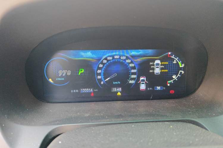 Used BYD S7 2015 2.0T Upgraded Automatic Flagship Version Instrument Cluster