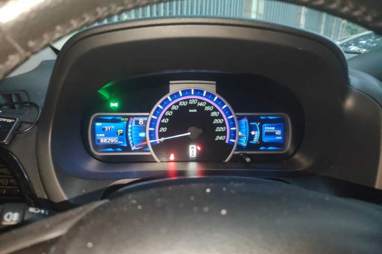 Used BYD S7 2015 2.0T Automatic Prestige Model Instrument Cluster