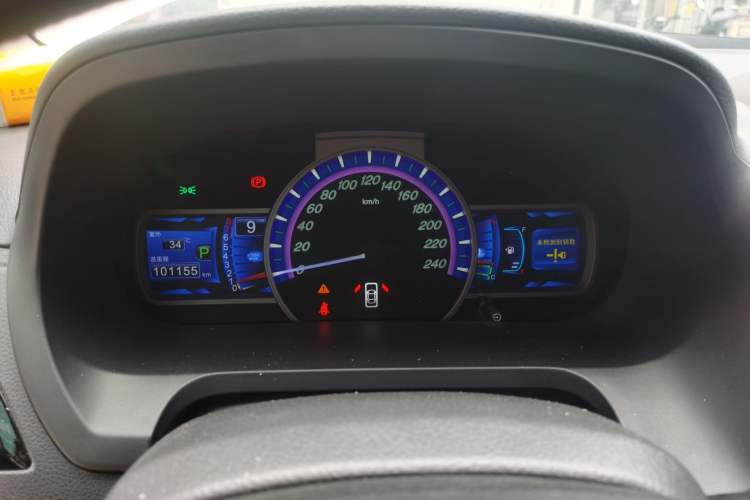 Used BYD S7 2015 2.0T Upgraded Automatic Luxury Version Instrument Cluster